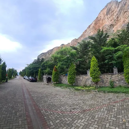 Hotel Kukesi *